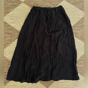 H&M Black Crinkled Midi Skirt